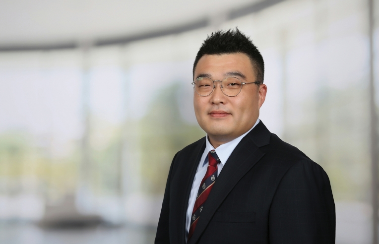 Deokhwan Kim
